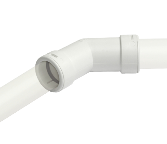 Oblúk 135° PVC trubky 20 mm Artiplastic (20ks/bal)